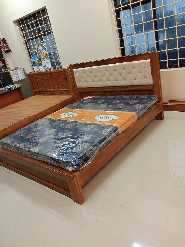 Wooden cot 3