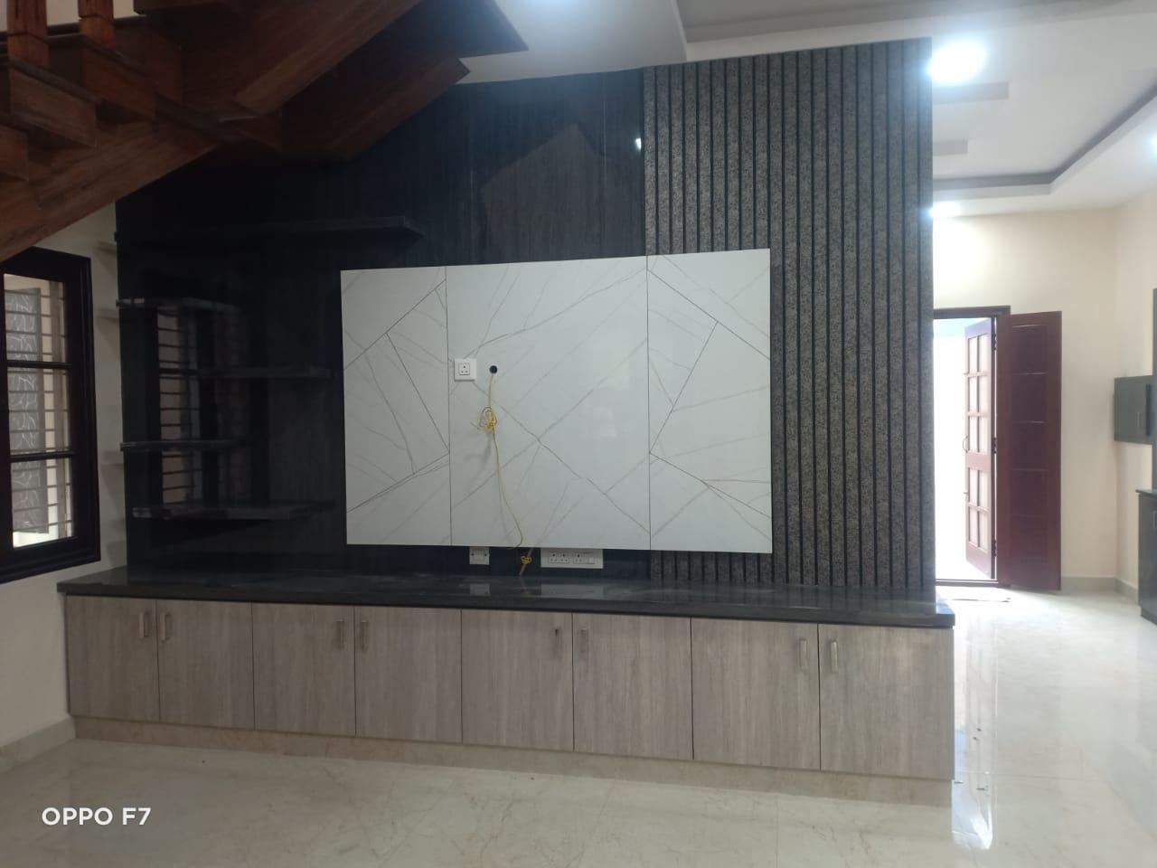 Wall -mounted Tv unit 3