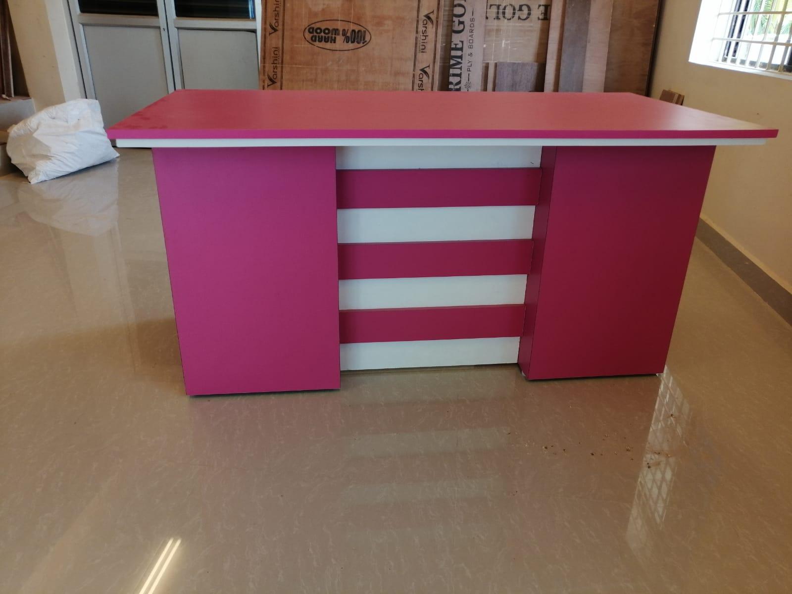 Study table fancy