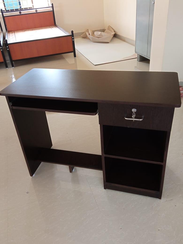 Study table 1